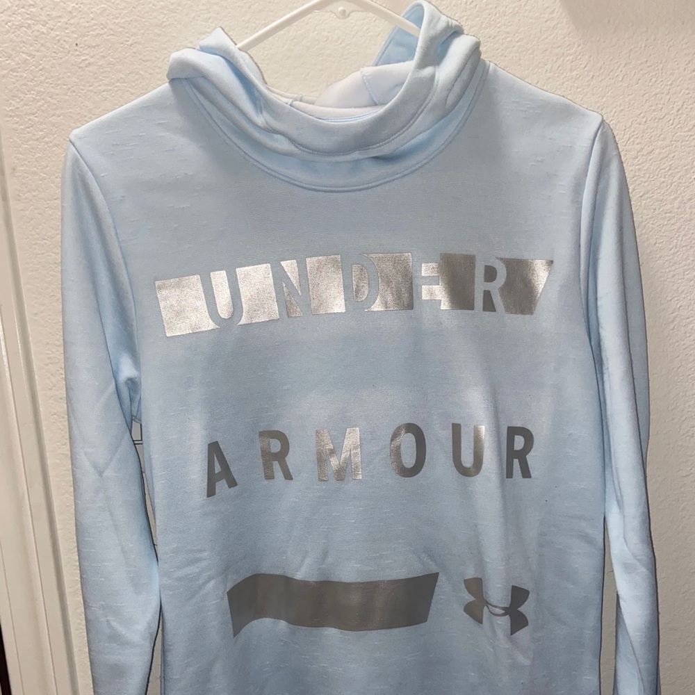 Under armor sweatshirt